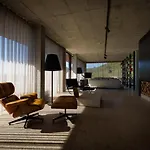 Bonelli House
