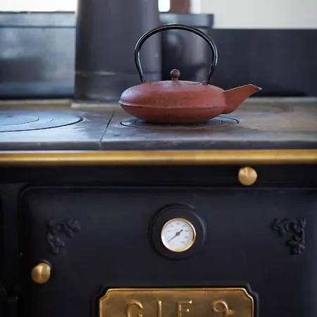 山林小屋 Bonelli House