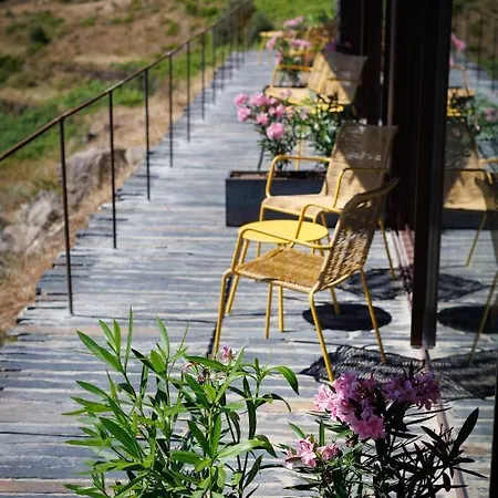 Lodge Bonelli House *