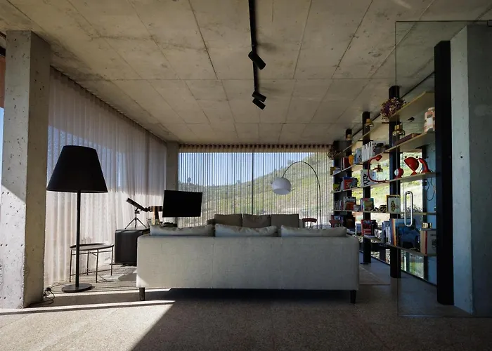 Bonelli House * Алижо